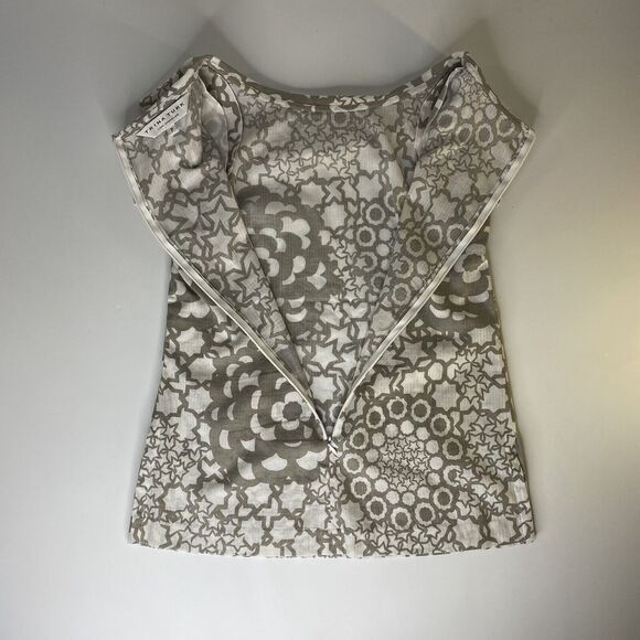 Trina Turk Tank Top Size P Wide Collar Metallic Gray White Floral Stars - Picture 10 of 12